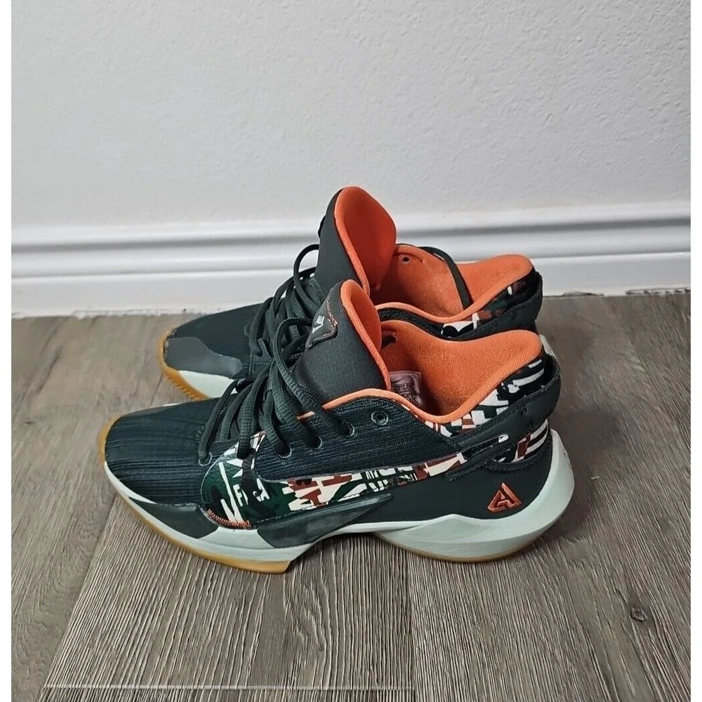 Nike Mens Zoom Freak 2 DC9853-300 Green Basketball Shoes Sneakers Size 8